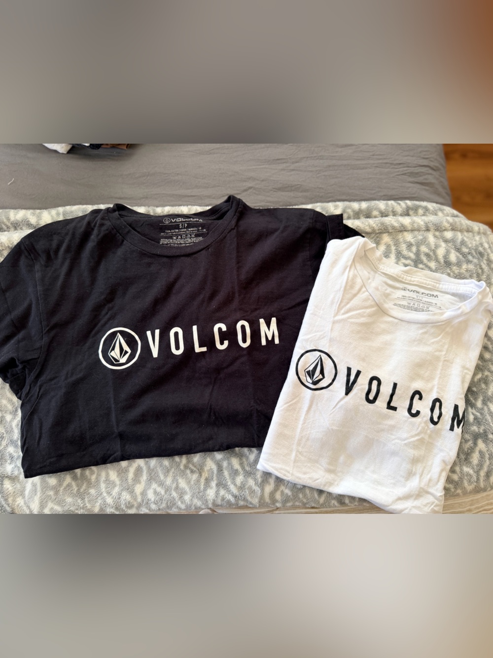 Volcom| Bundle Shirts